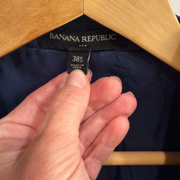 Banana Republic Classic Blue Suit - Picture 5 of 11